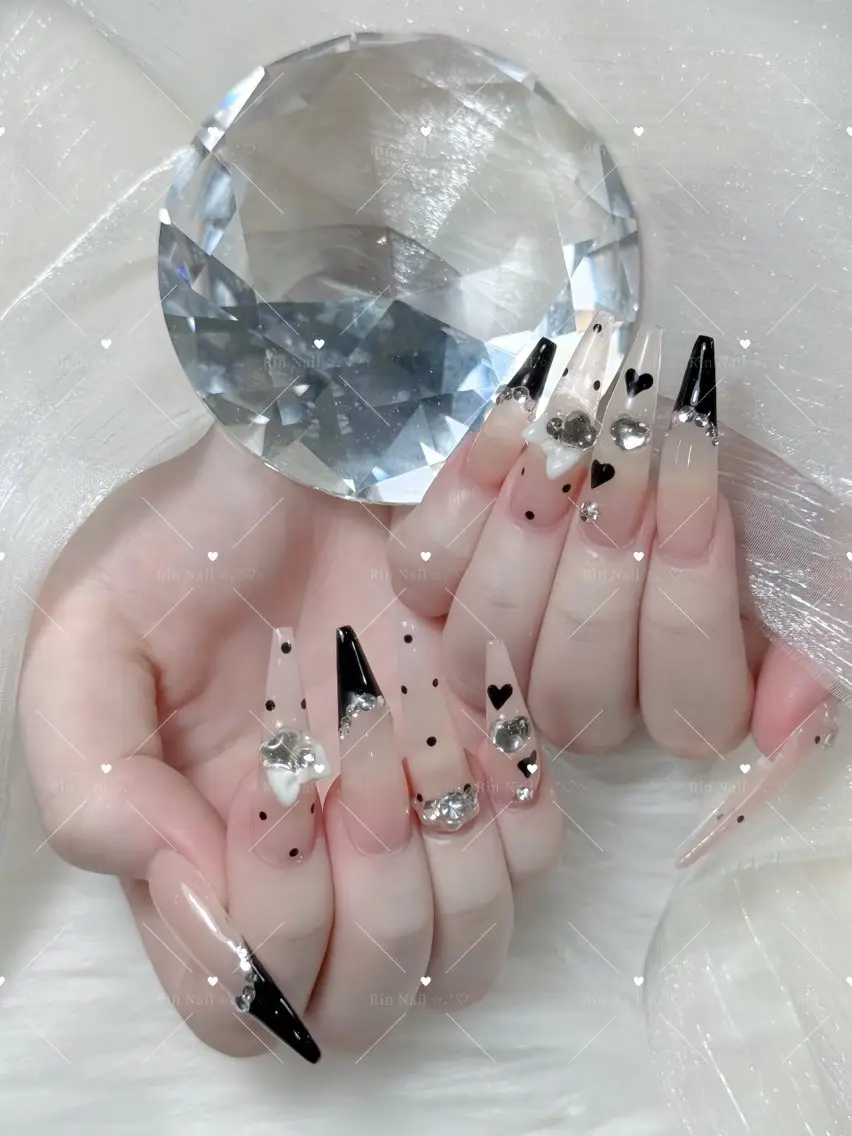 ネイル べっ甲ネイル ブルー 長さ出し フレンチネイル ジェルネイル ハンドネイル Rin Nail 新大久保店のネイルデザイン