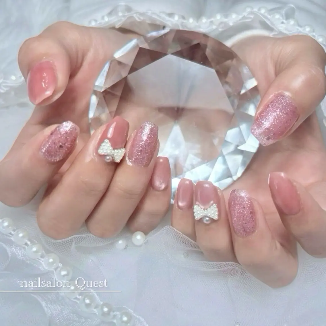ネイル ラメ(グリッター) マグネットネイル ピンク リボン ハンドネイル nailsalon Questのネイルデザイン