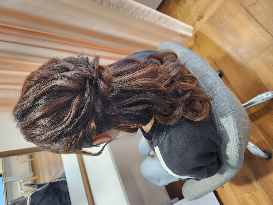 ヘアアレンジ FIRST博多駅直結 akariのヘアスタイル