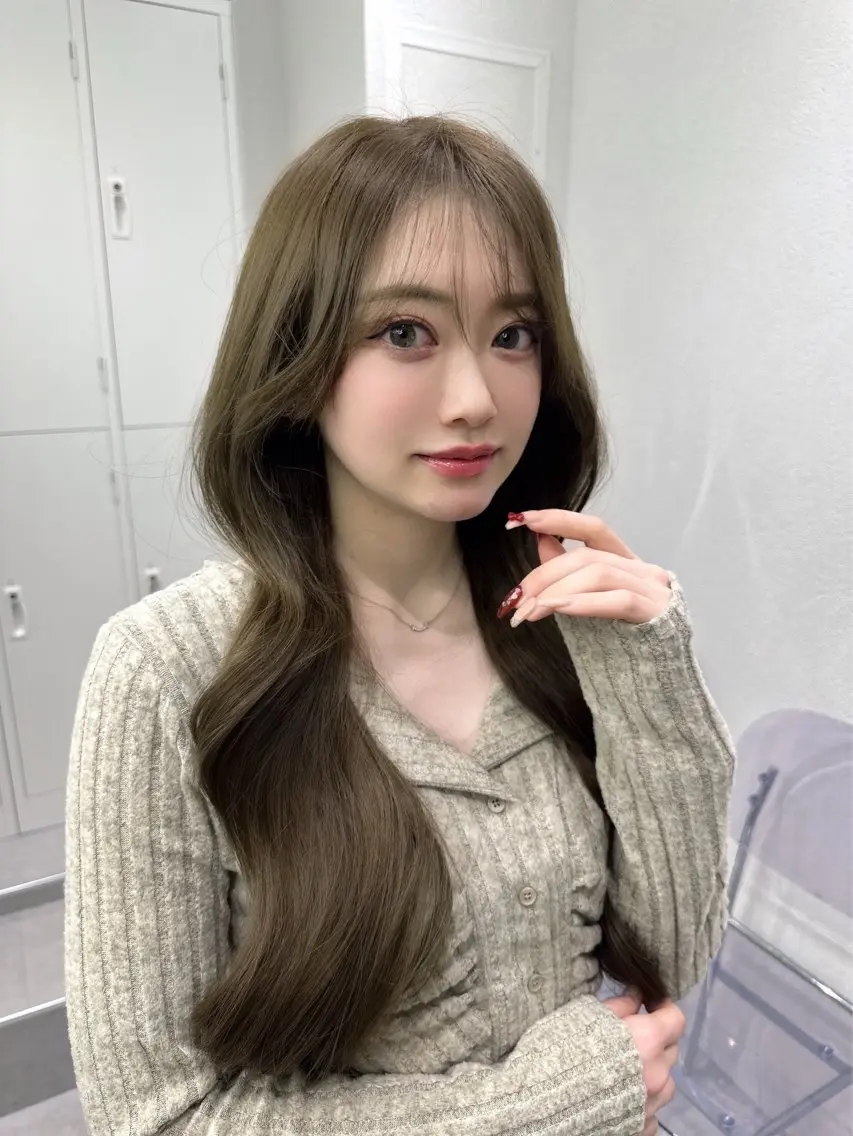 【集中ヘアケア🌟】髪質改善inケアカラー +髪質改善トリートメントの写真