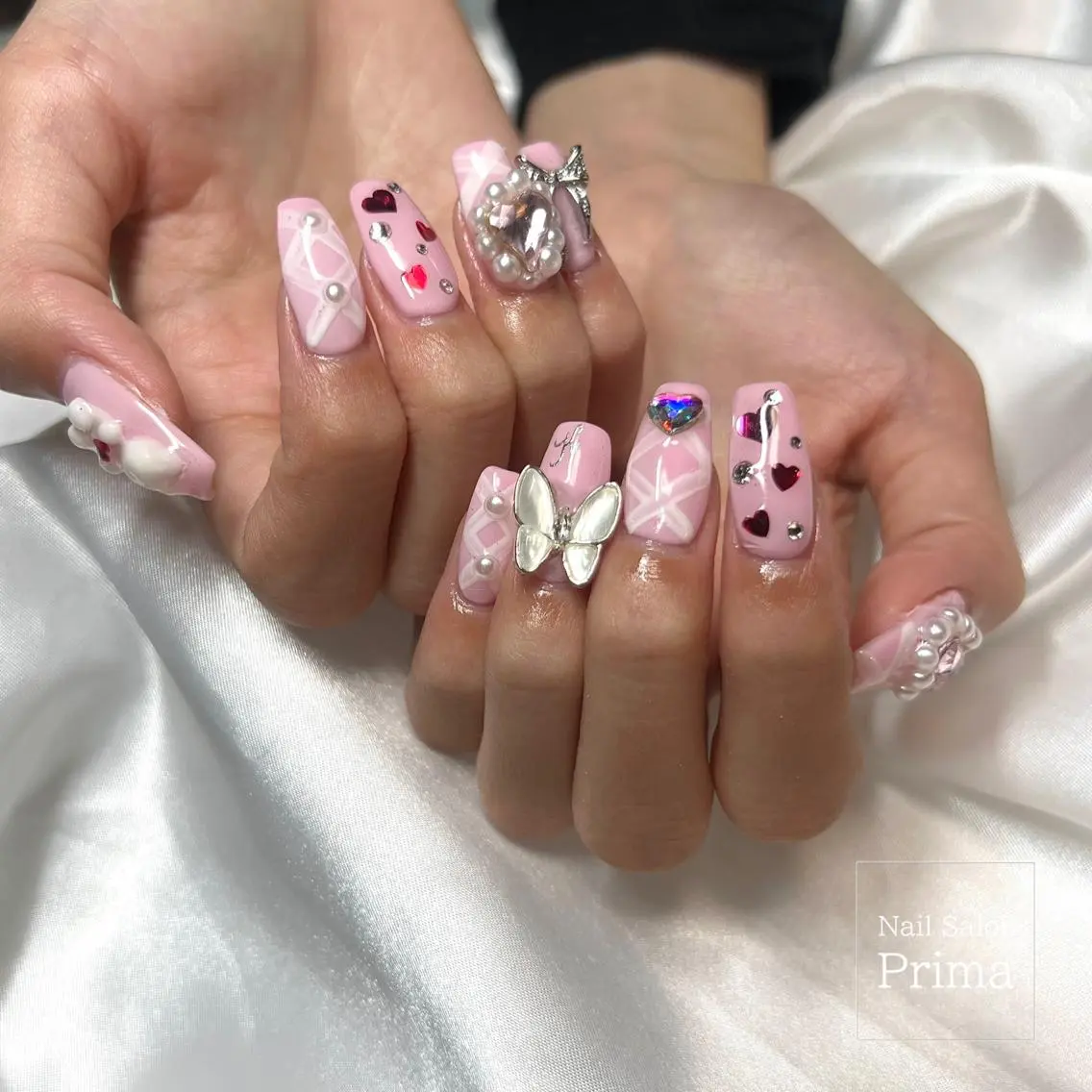 ロング ネイル ハート リボン SalonPrima Nail & Eyeのネイルデザイン