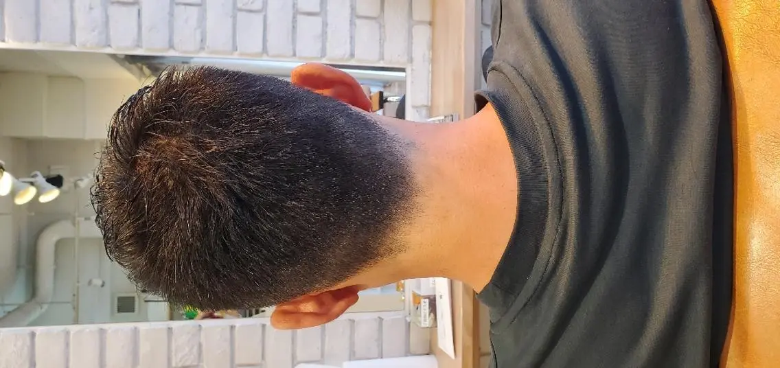 メンズ 刈り上げ カット Ito のヘアスタイル
