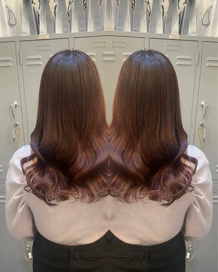 ロング カラー ヘアカラー 🩵レイヤー✖︎ 髪質改善🩵リョウヤのヘアスタイル