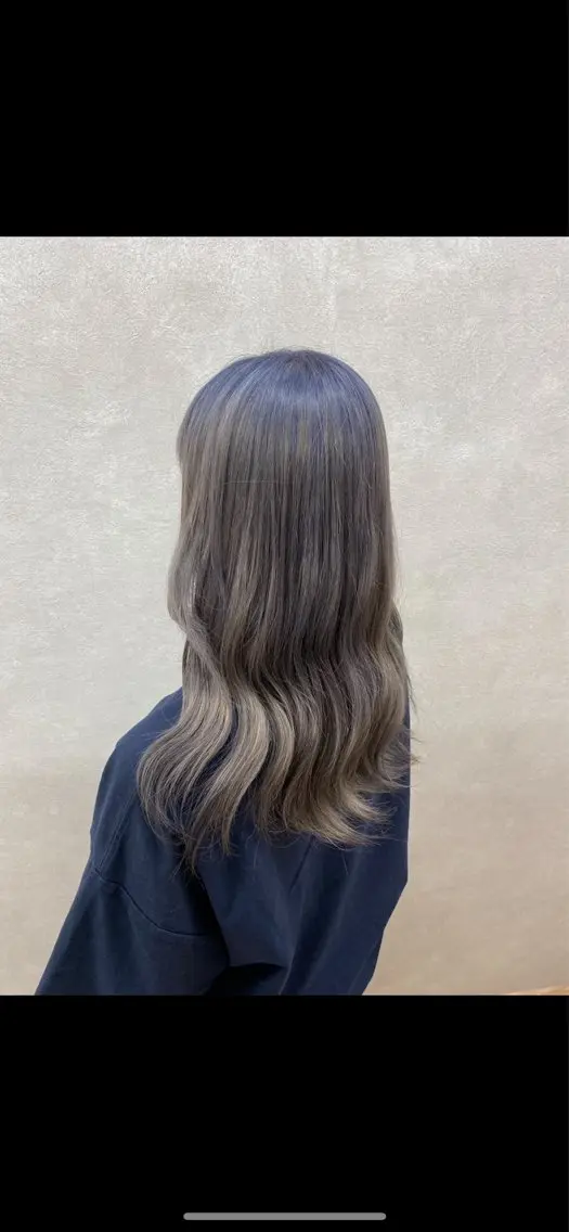 ロング カラー La Bonheur 🤍みう🤍のヘアスタイル
