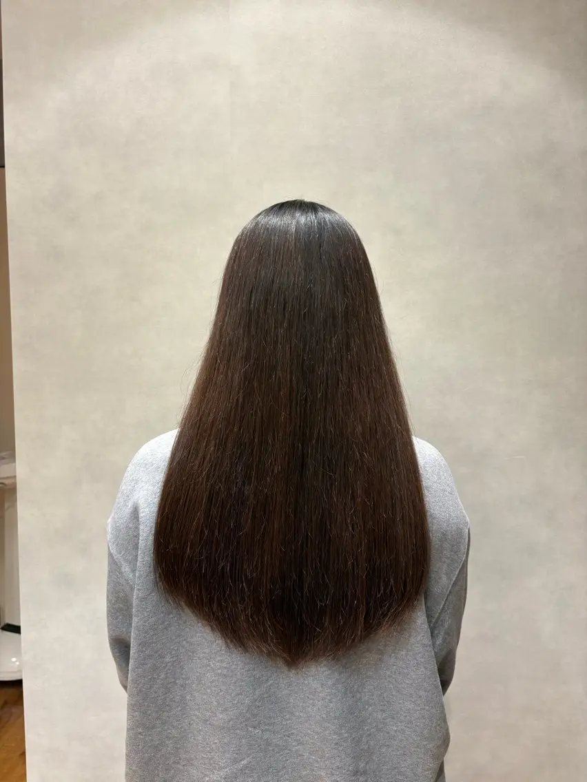 ロング 中村 芹愛のヘアスタイル