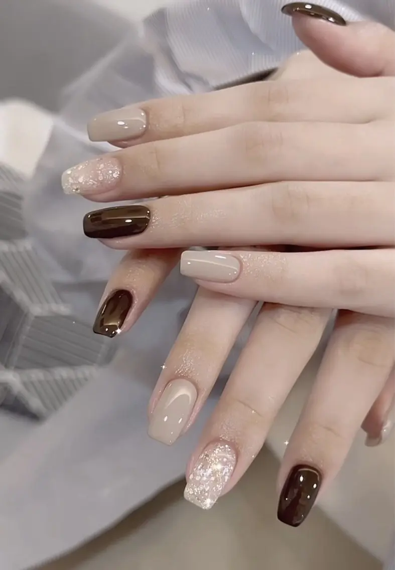 ネイル 長さ出し フレンチネイル グラデーション 卒業式 マグネットネイル ハンドネイル MIHANA NAILのネイルデザイン