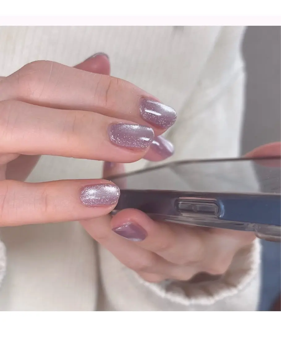 ネイル マグネットネイル BEE NAILのネイルデザイン