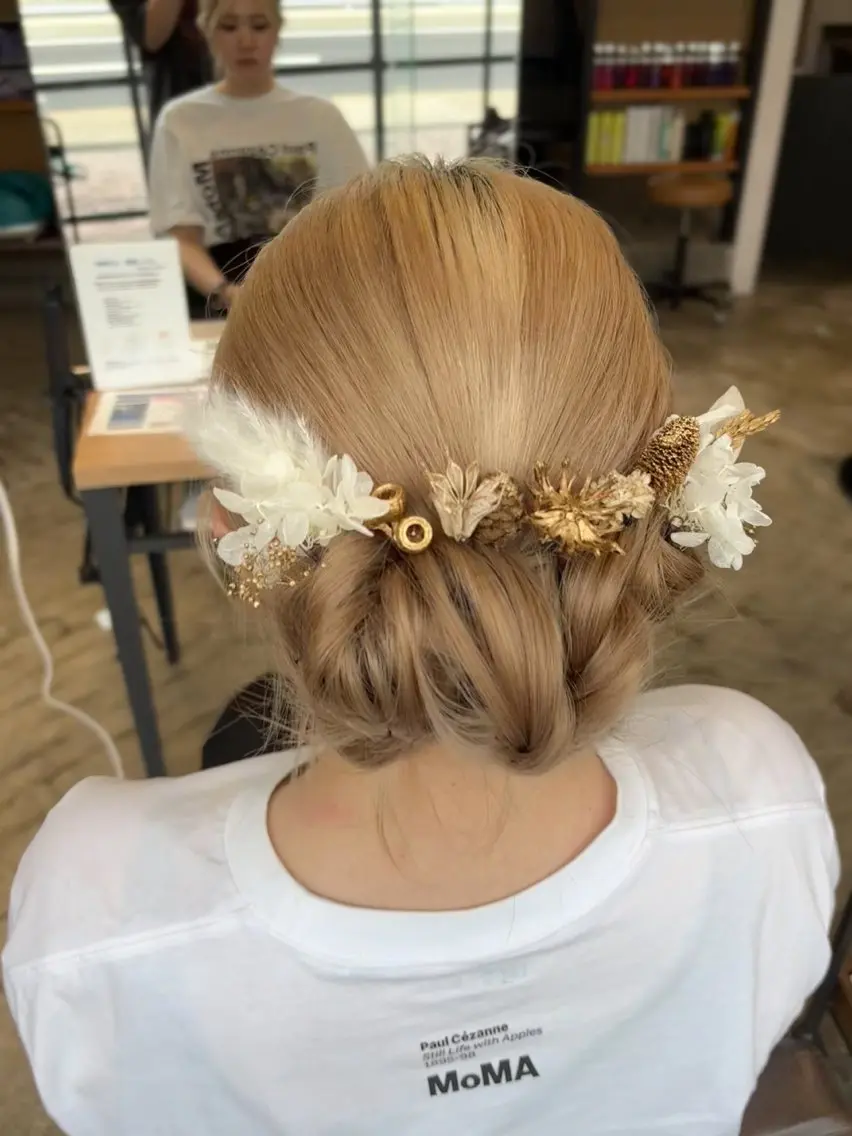 ロング ヘアセット はっとり ななせのヘアスタイル