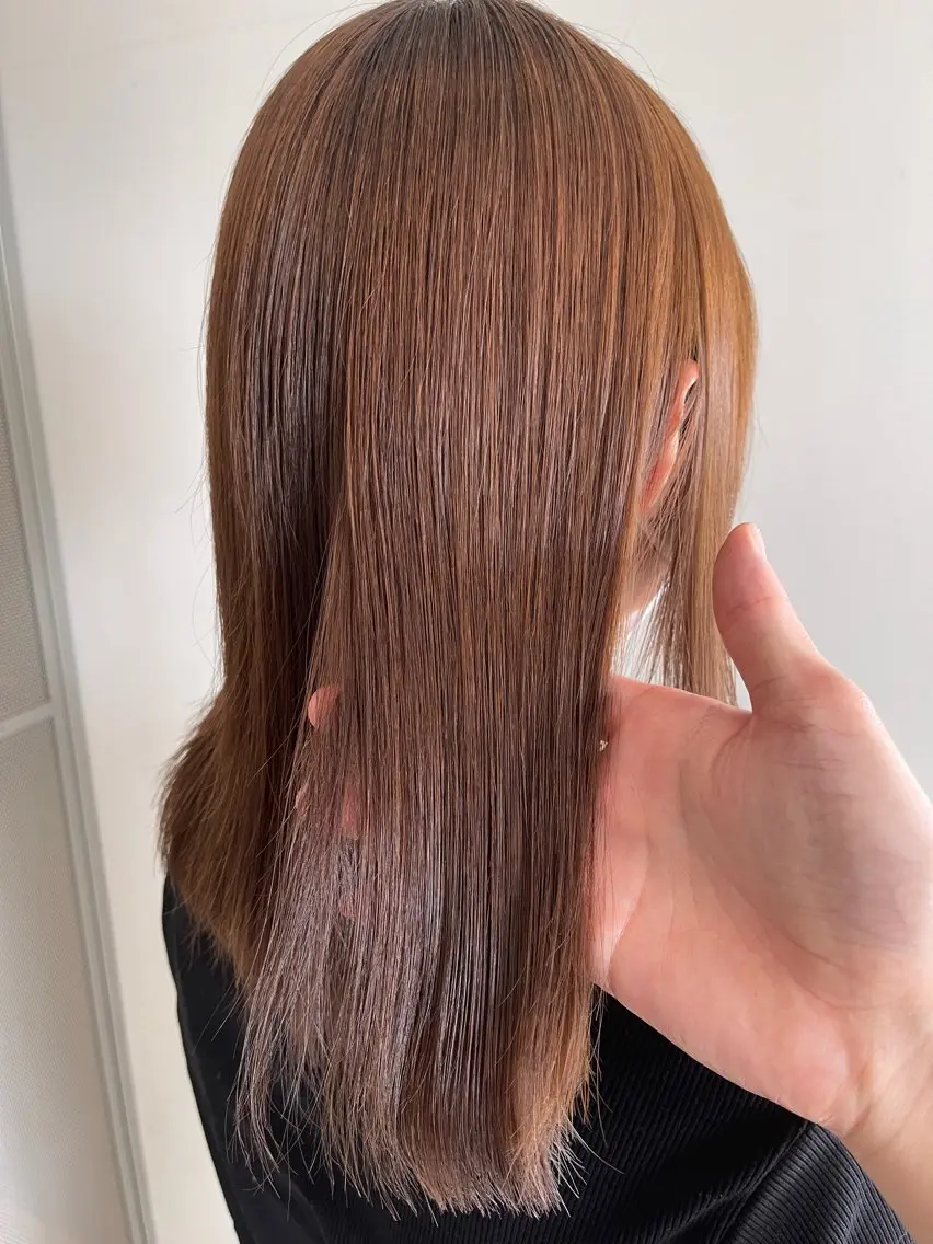 セミロング カット 縮毛矯正 トリートメント 三好 達也のヘアスタイル
