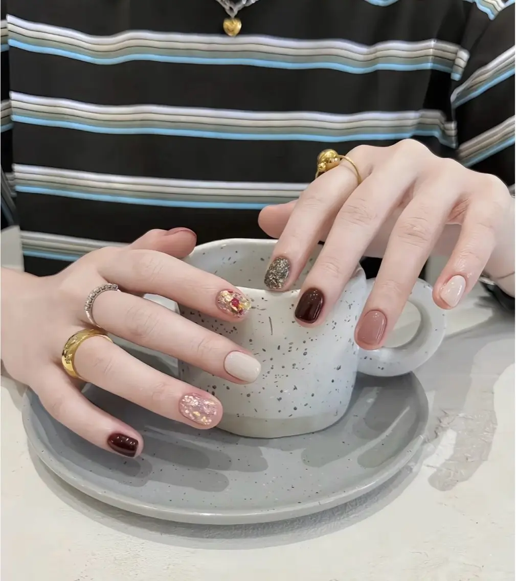 ネイル ハンドネイル ハンドケア Sachi Nail上野のネイルデザイン