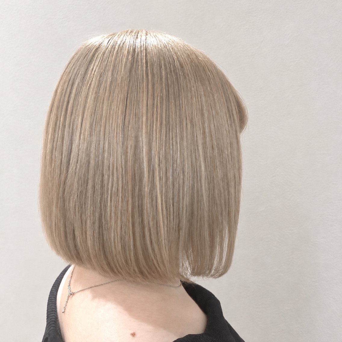 ショート カラー ブロンド カット ヘアカラー トリートメント ブリーチなしWカラー メンズカット✨ワタベのヘアスタイル
