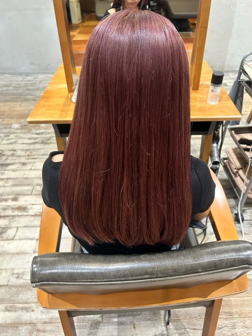 ミディアム ここな Un amiのヘアスタイル