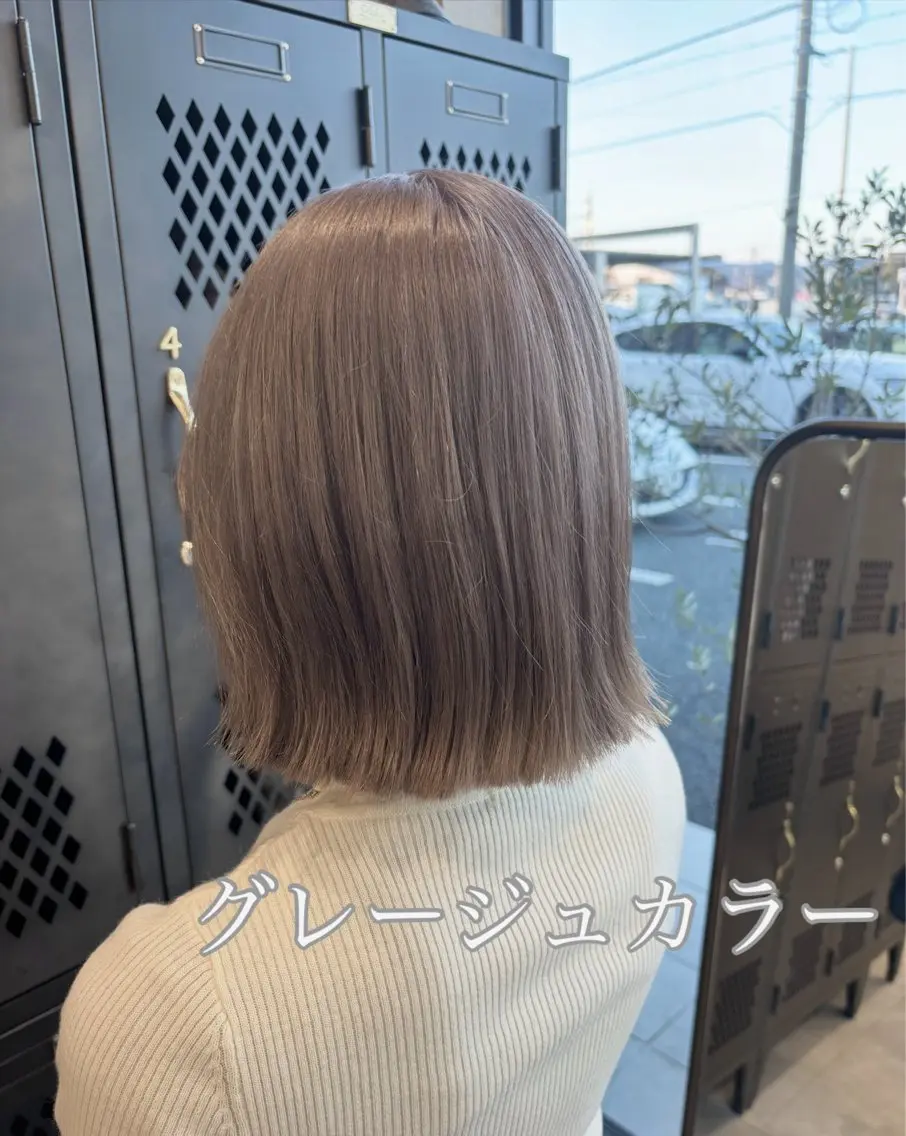 ミディアム カラー グレージュ 豊橋ブリーチ/似合わ せカット/SHIHOのヘアスタイル