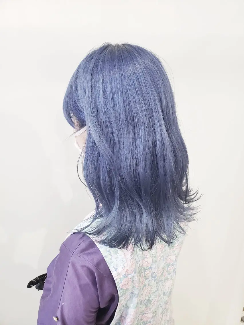 ミディアム ヘアカラー デザインカラー 小西勇次のヘアスタイル