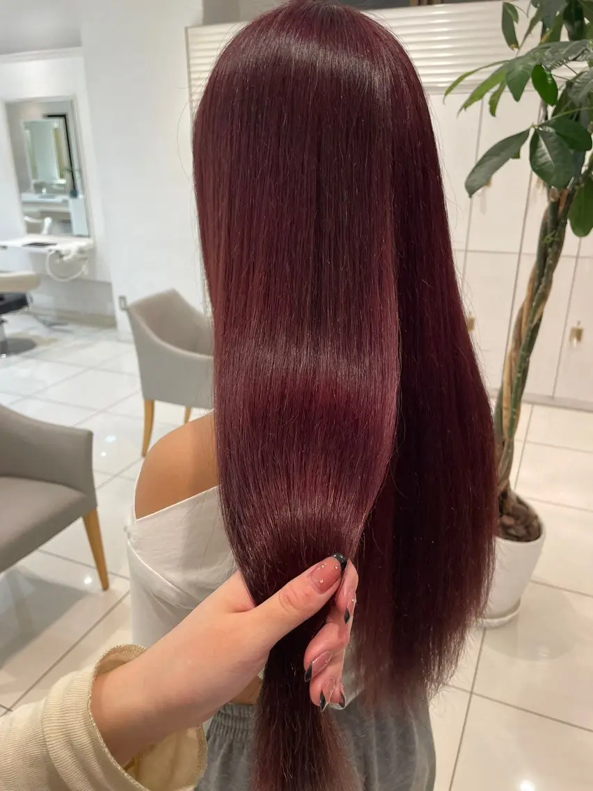 ロング 小林 穂乃里のヘアスタイル