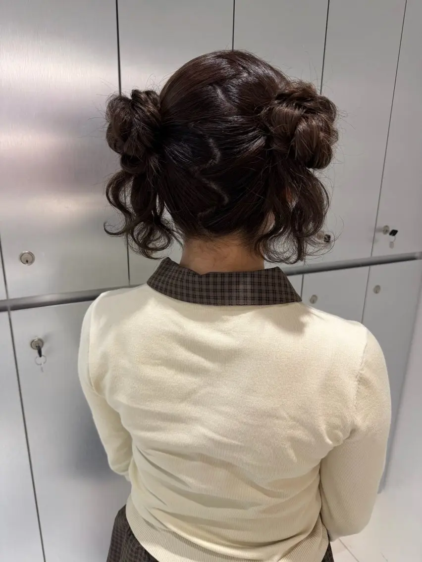 ヘアアレンジ 結婚式・ブライダル ヘアセット ヘアセット🎀耳つぼ 👂💎MONAMIのヘアスタイル