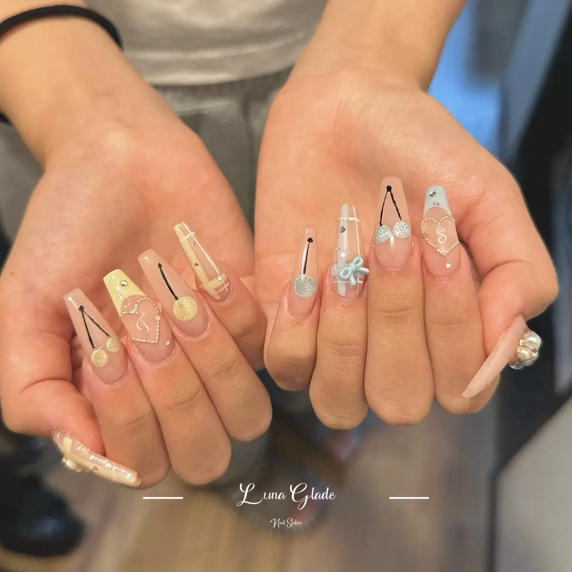 ネイル ハンドネイル Luna Gladeのネイルデザイン