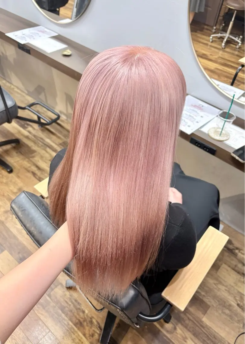 ミディアム カラー Embellir🍨 サアヤのヘアスタイル