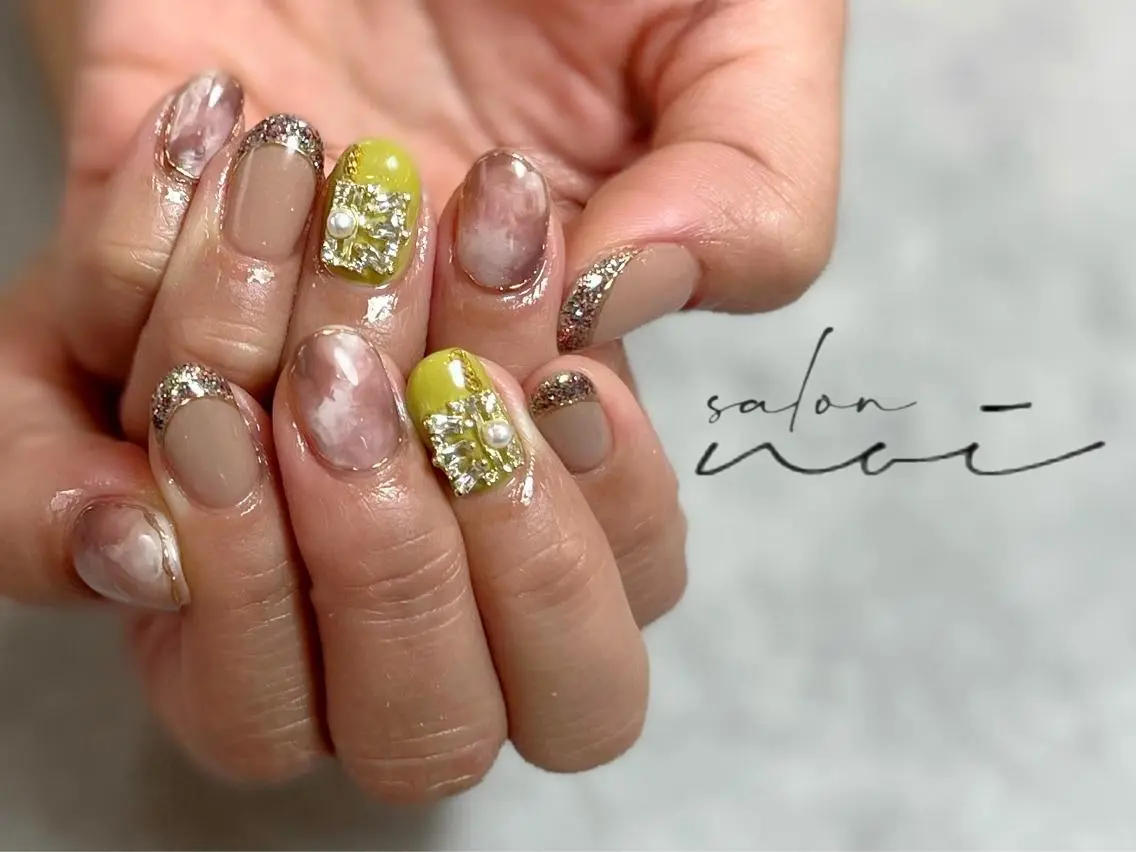 ネイル ピスタチオネイル salon noiのネイルデザイン