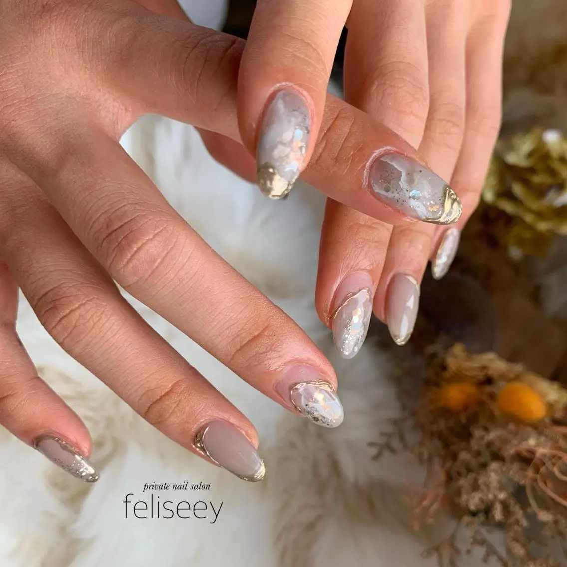 ネイル アートネイル ジェルネイル ミラーネイル パラジェル feliseey 〘フェリシー 〙のネイルデザイン