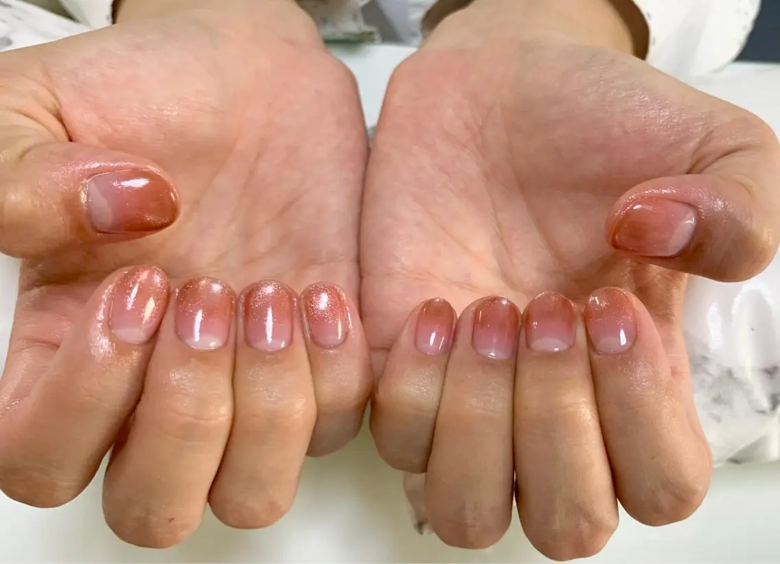 ネイル 手塚 里奈のネイルデザイン