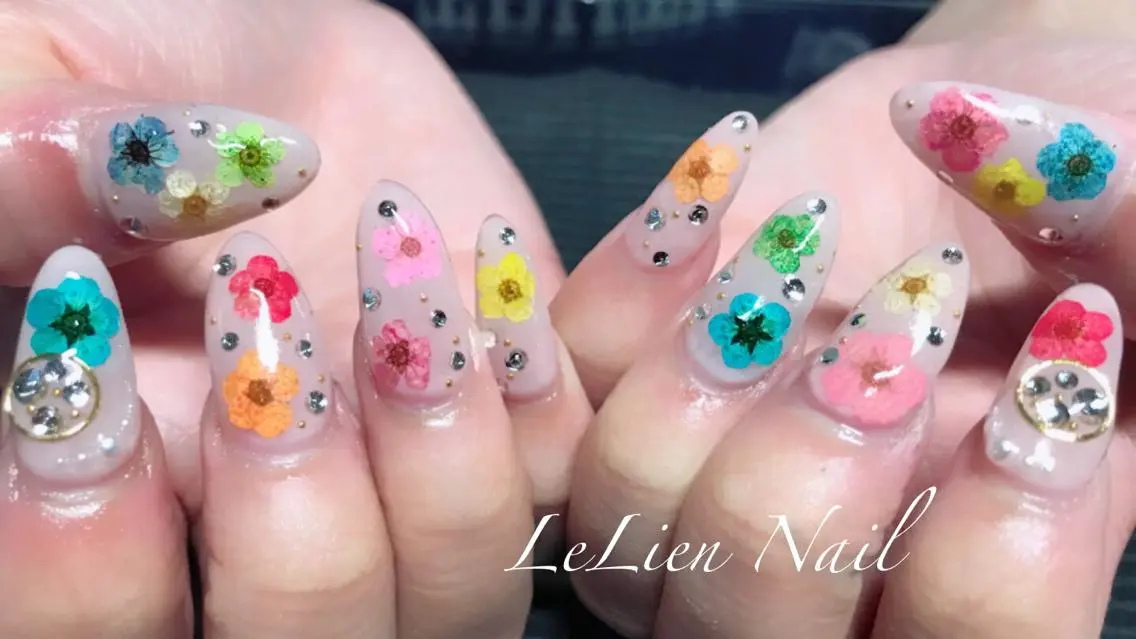 ネイル スカルプネイル モチの良さ◉ フィルインネイル♡のネイルデザイン