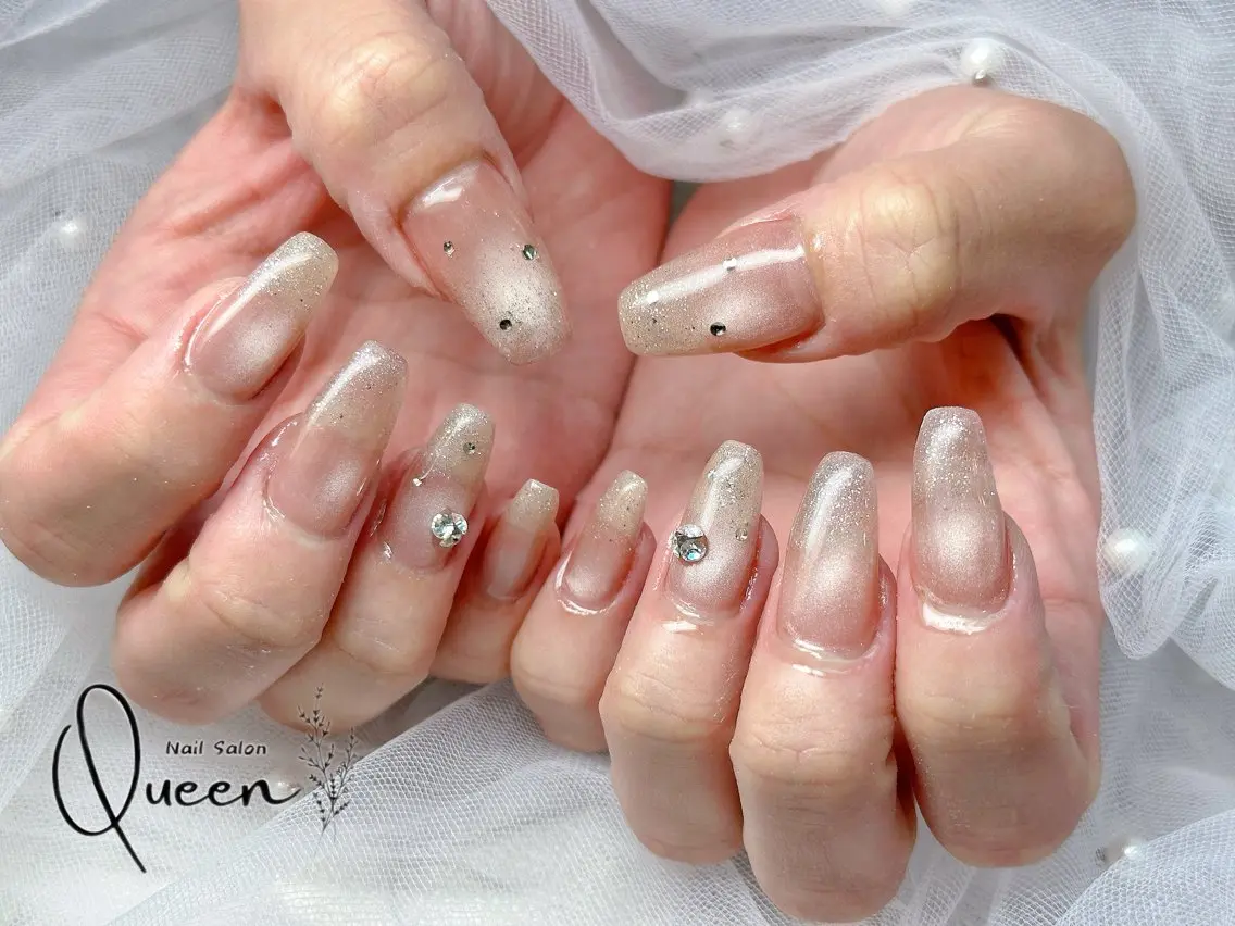 ネイル Queennail 北堀江AYAのネイルデザイン
