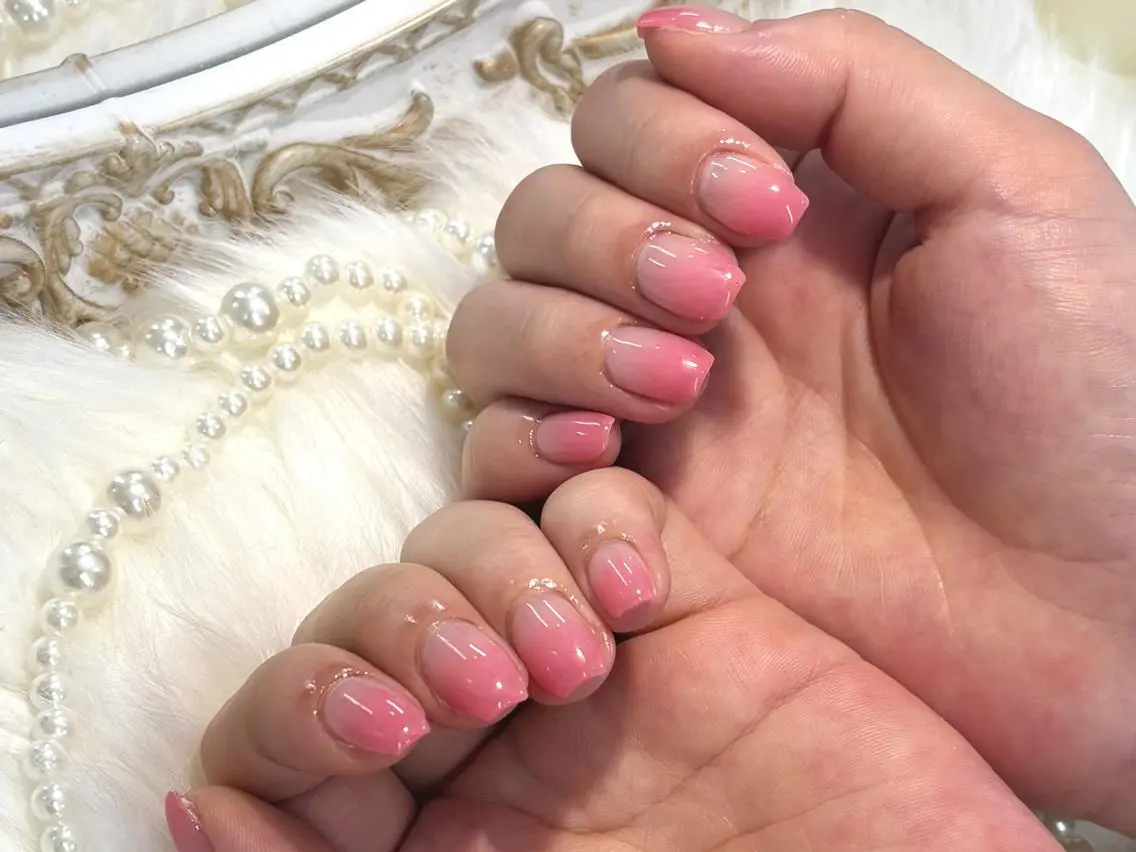 【新規オフ無料】クリアベース⭐︎カラーグラデーション ￥7900→￥4480の写真