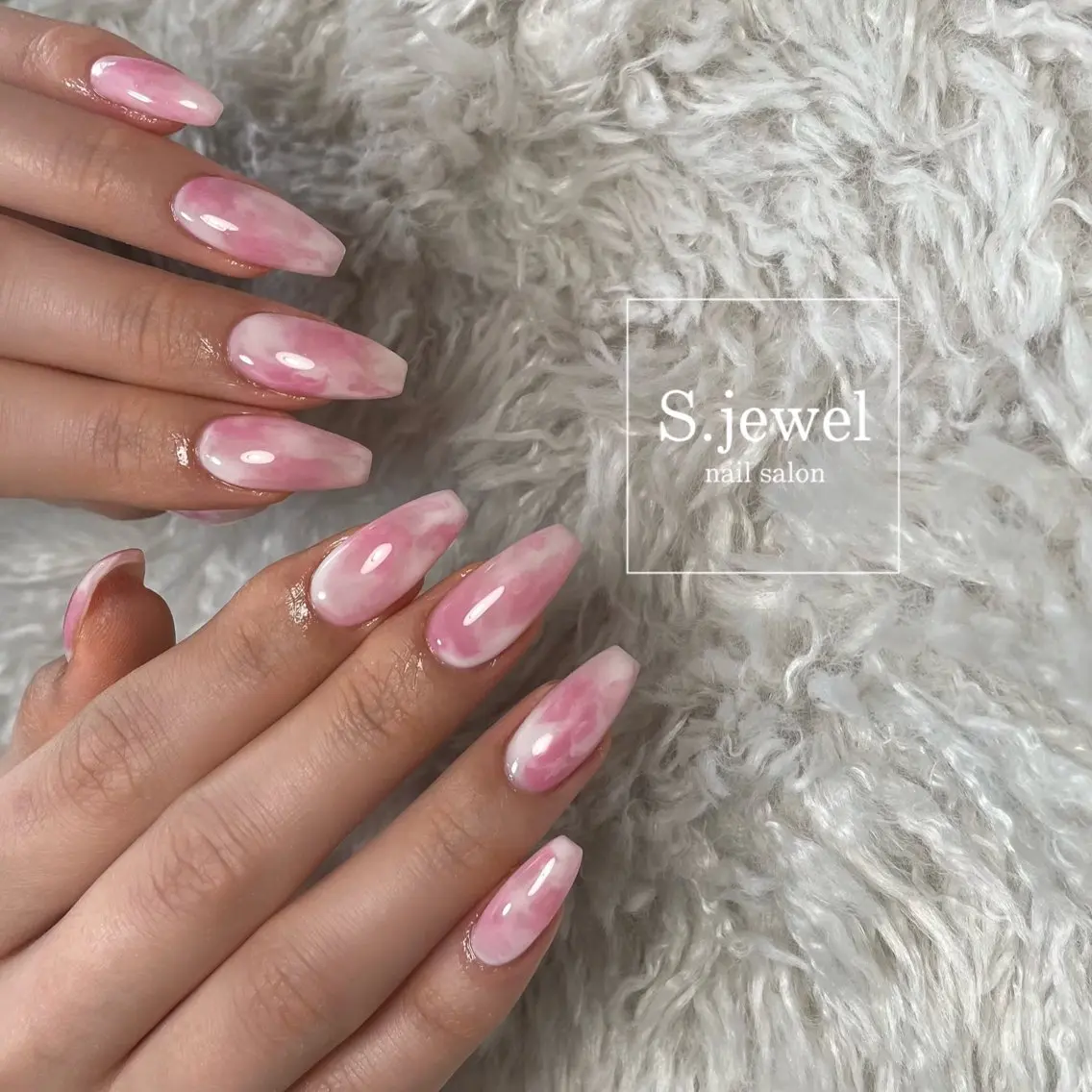 ネイル S. JEWELのネイルデザイン