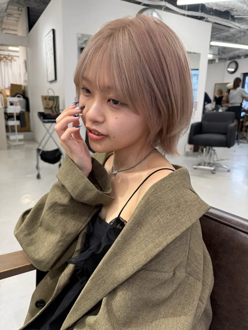 ミディアム ヘアカラー 🍎暖色🍊/ボブ/ ケアブリーチ/あいらのヘアスタイル