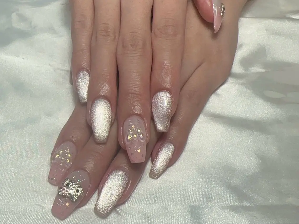 ネイル UNI nail salonのネイルデザイン