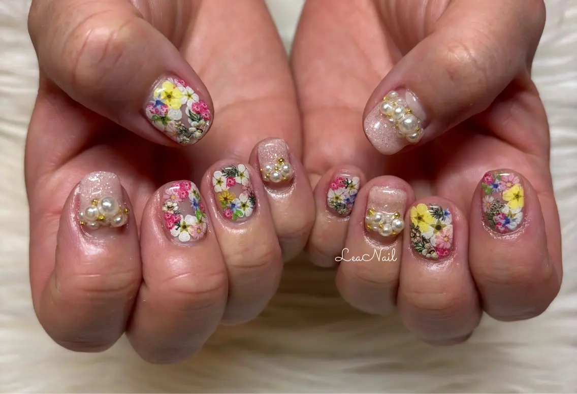ネイル フラワーネイル 持ち込み Lea Nailのネイルデザイン
