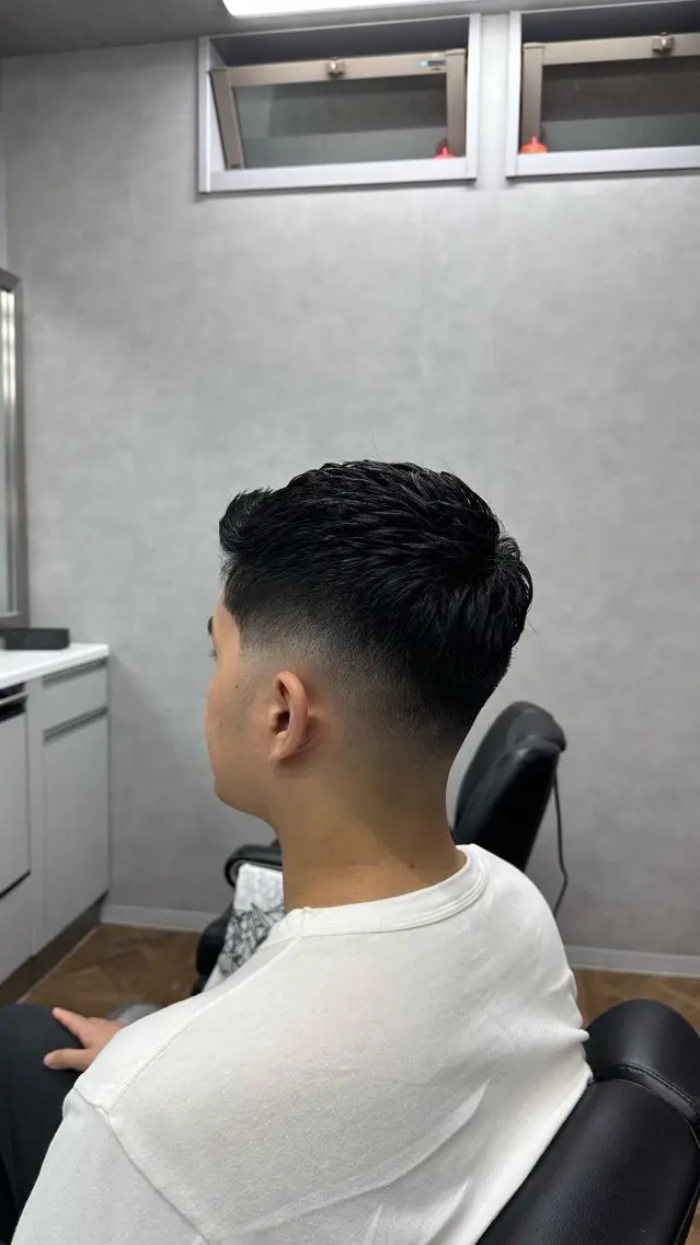fade cut shampooの写真
