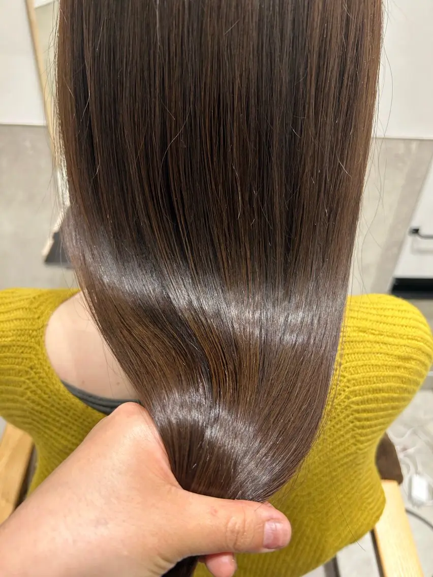 カラー 古山 瞳のヘアスタイル