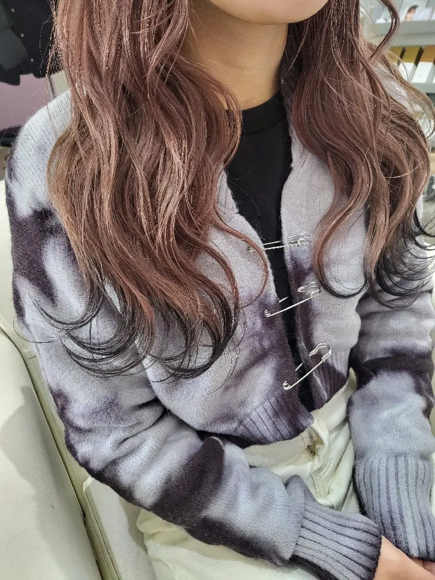 ロング カラー ベージュカラー 黒髪 ピンクカラー ピンクベージュ ヘアカラー トリートメント ナカシマ  アユミのヘアスタイル