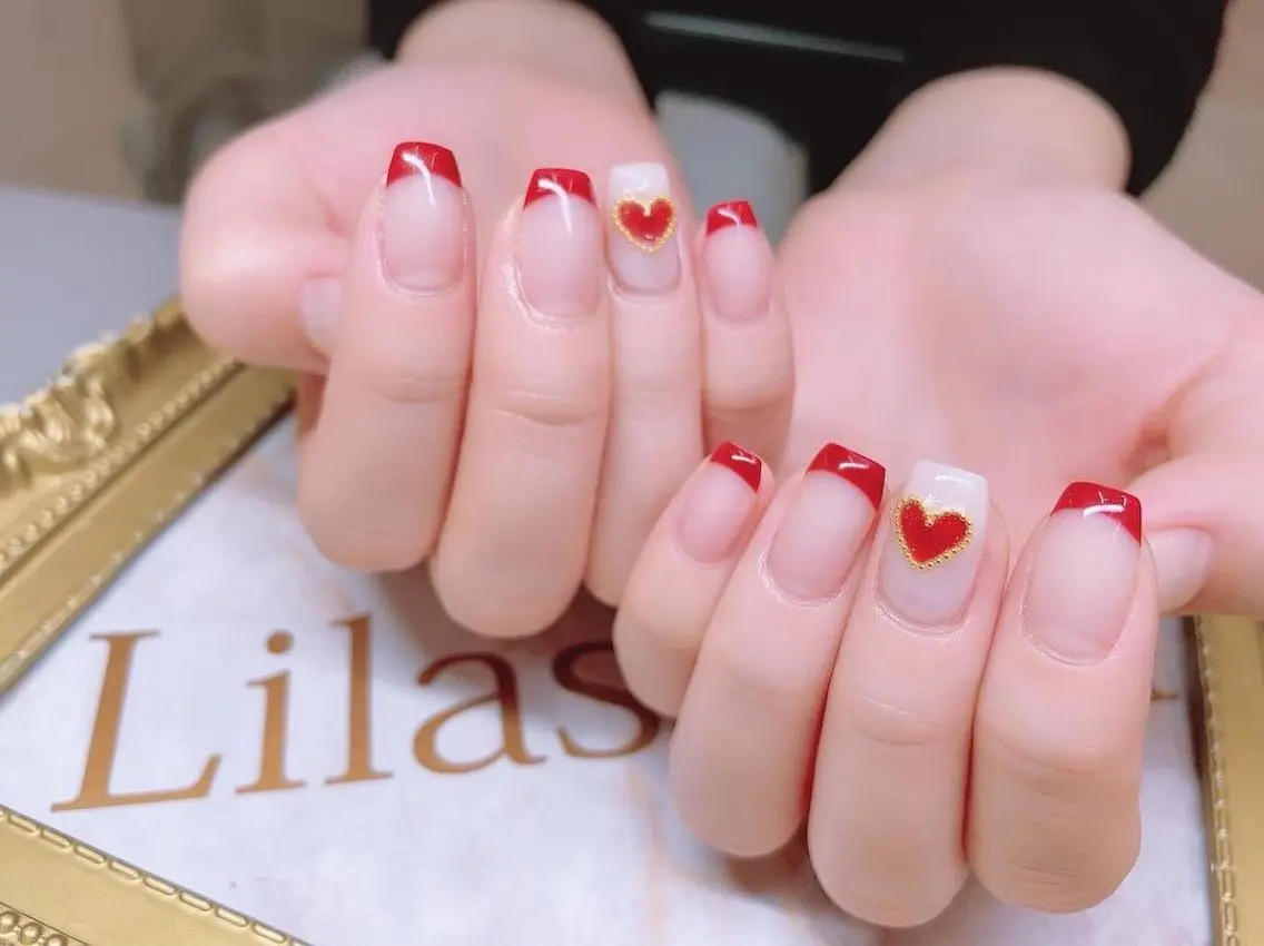 ネイル フレンチネイル ジェルネイル ハードジェル ハート ロングネイル Lilas Nailのネイルデザイン