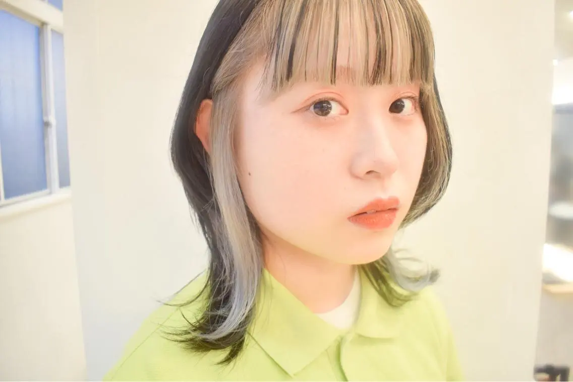 カット&フェイスフレーミングカラー【ブリーチ込み】の写真