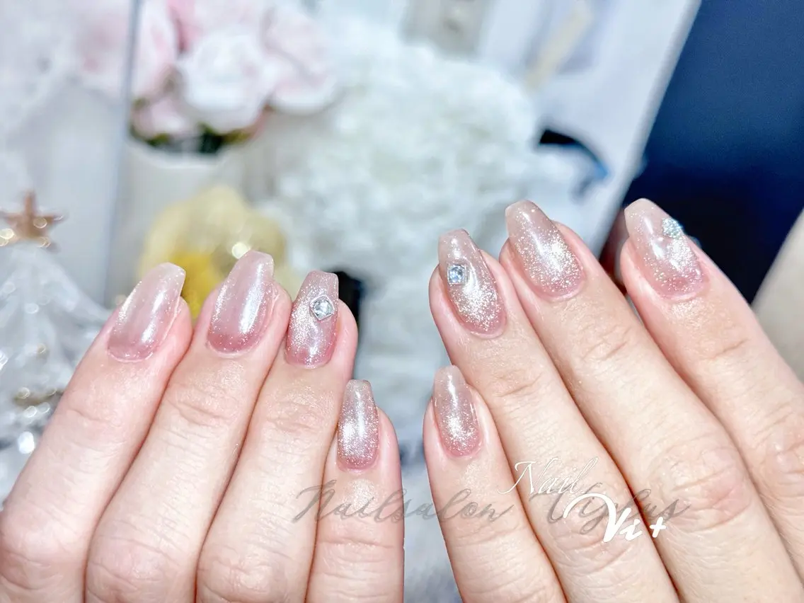 ネイル ハンドネイル ✨Nailsalon Vi+✨のネイルデザイン