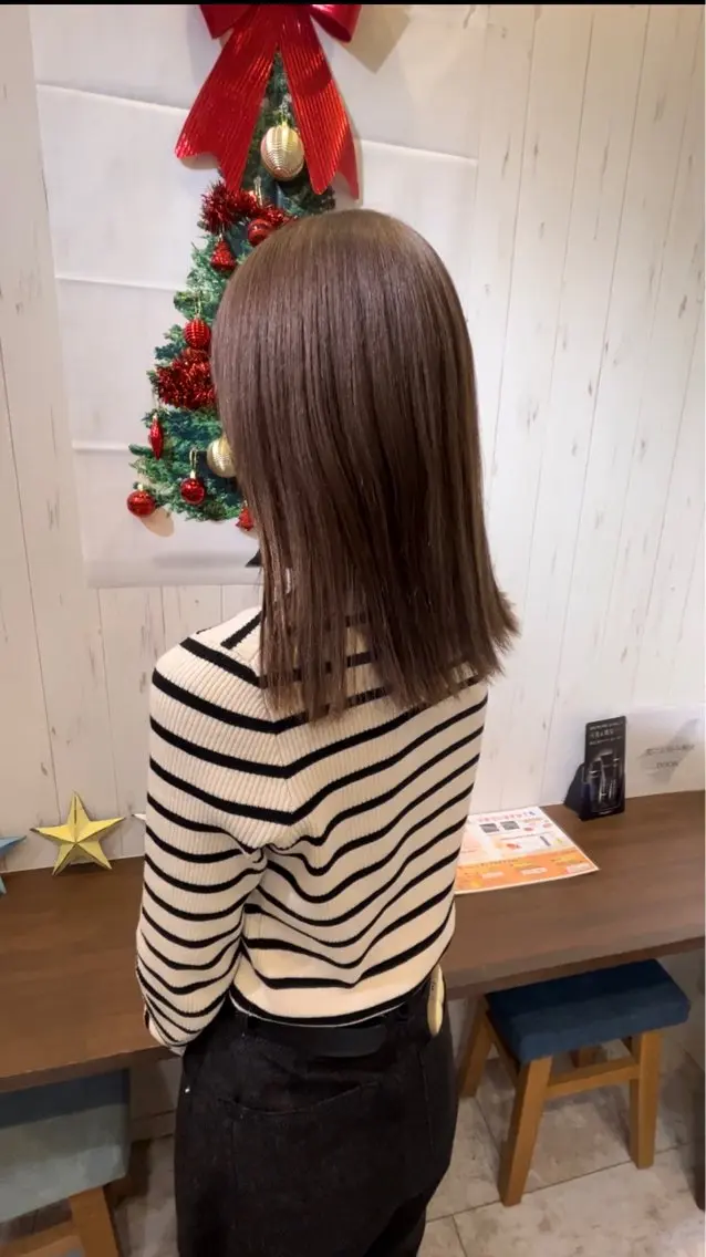 ミディアム Ｕｋａ .のヘアスタイル