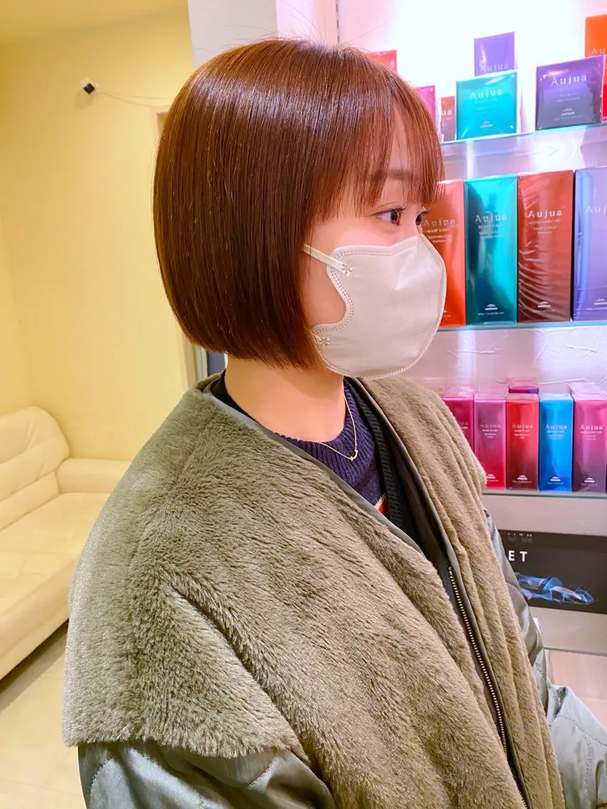 ショート カット ヘアカラー トリートメント 三瓶 智広のヘアスタイル