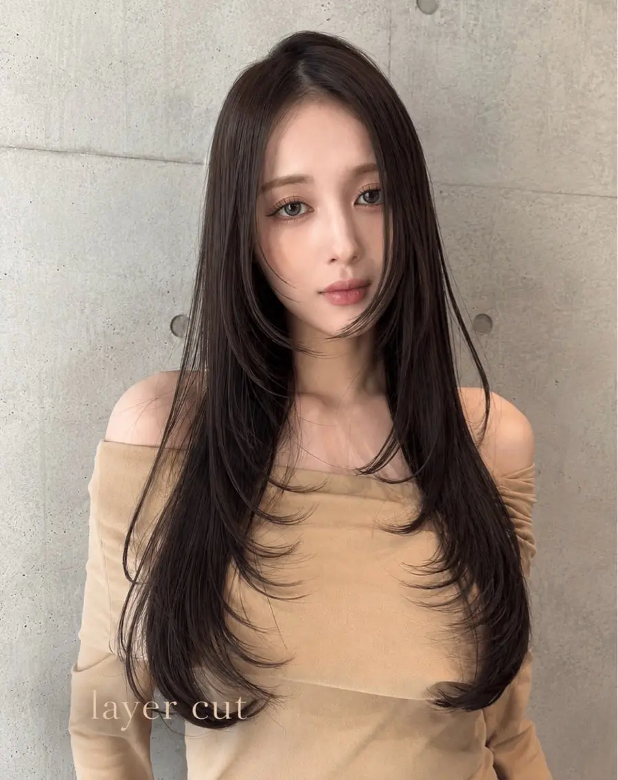セミロング カラー ヘアアレンジ グレージュ くびれヘア 顔まわりレイヤー ハッシュカット 韓国風ヘア カット ヘアカラー トリートメント 🌫️大人韓国ヘア 🌫️naoyaのヘアスタイル