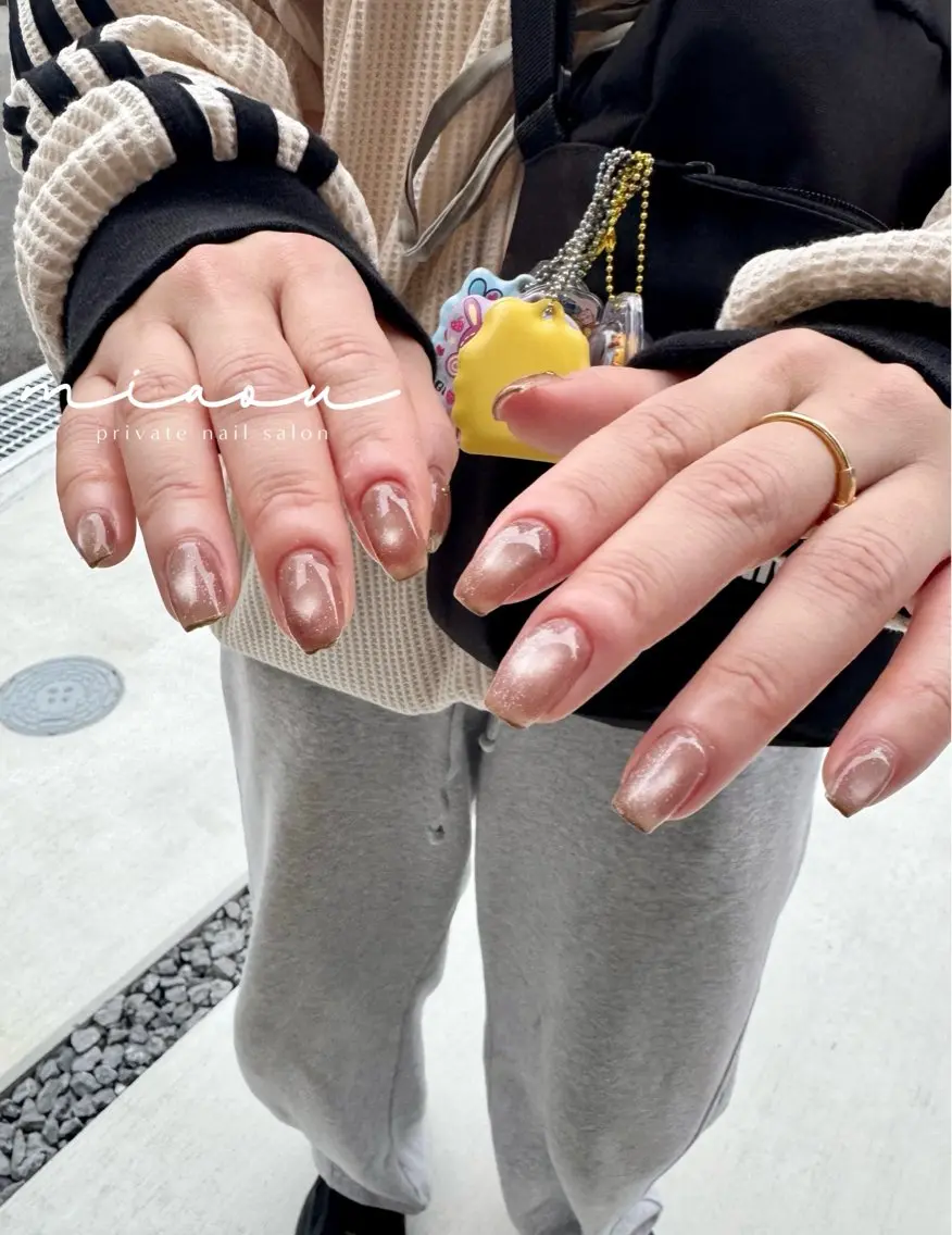 ネイル フラッシュネイル フラッシュマグ ラメ(グリッター) ハンドネイル Miaou nail ミャウ ネイルのネイルデザイン