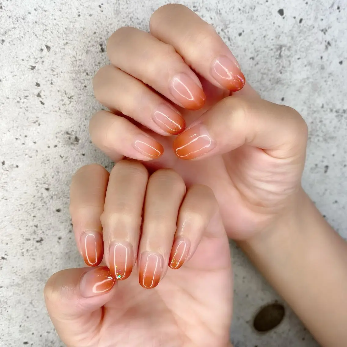 ミディアム カラー パーマ ヘアアレンジ メンズ キッズ ネイル マツエク・マツパ グラデーションカラー テラコッタ オーロラネイル ジェルネイル グラデーション Salon Ｋのネイルデザイン