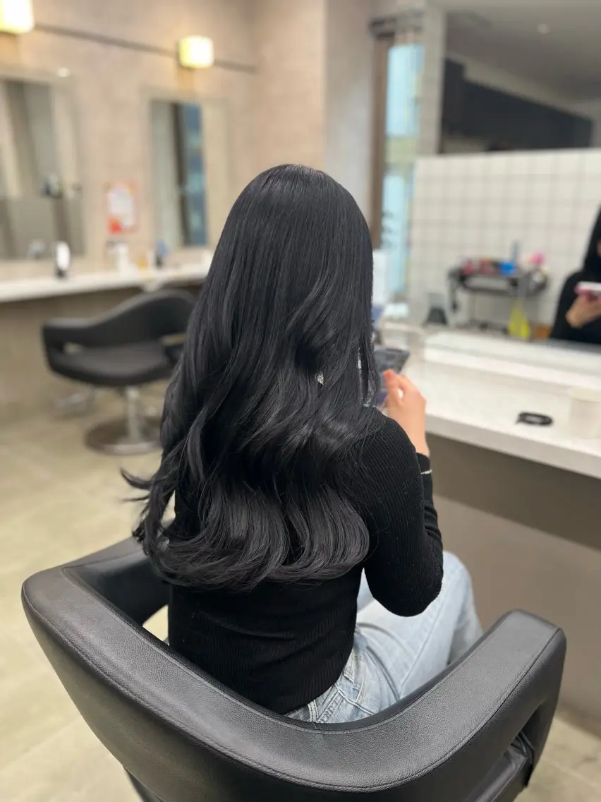 ロング カラー ヘアアレンジ カット ヘアカラー トリートメント ヘッドスパ ヘアセット 💍透明感×韓流ハイ トーン💍RYUTAのヘアスタイル