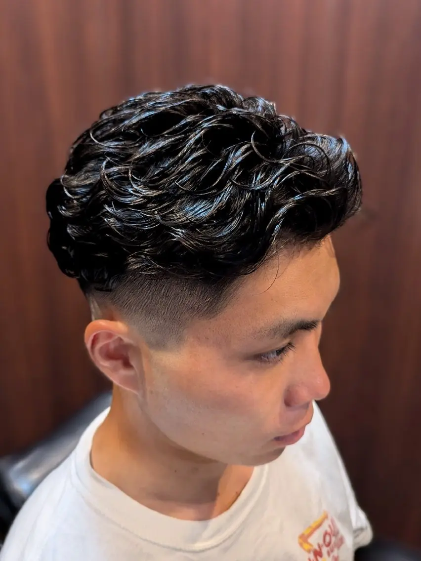 ショート カット パーマ 横須賀和也 ヒロ銀座一丁目のヘアスタイル