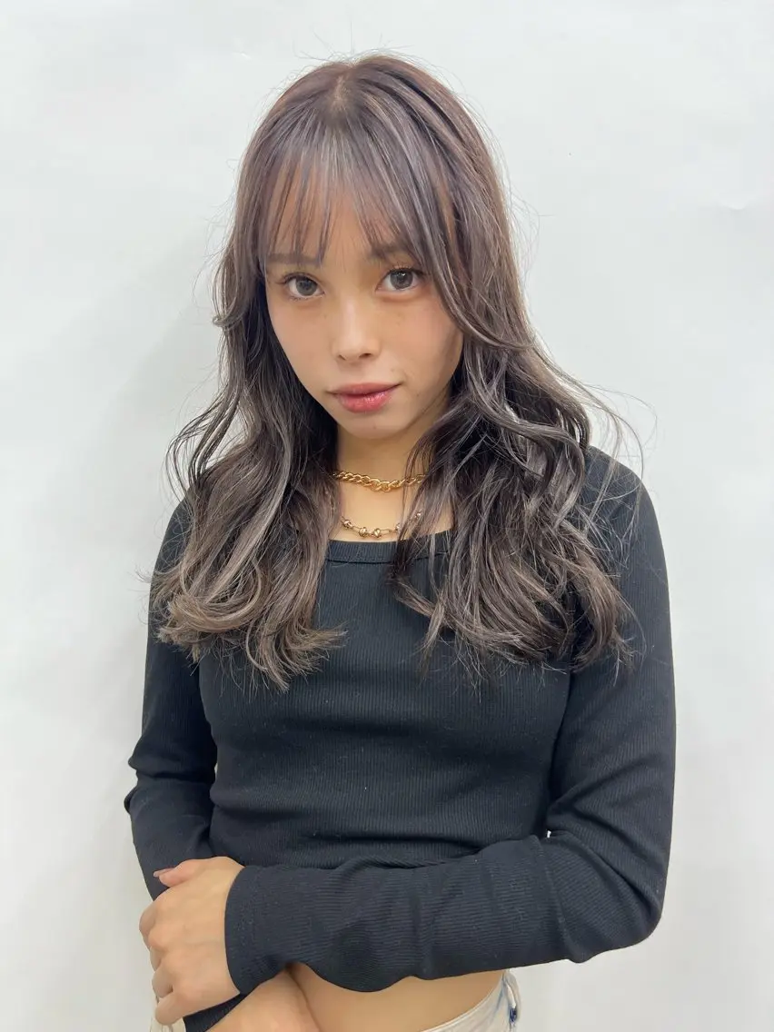 【白髪ボカシにも！】カット＋コントラストハイライトカラー＋マスクTrの写真
