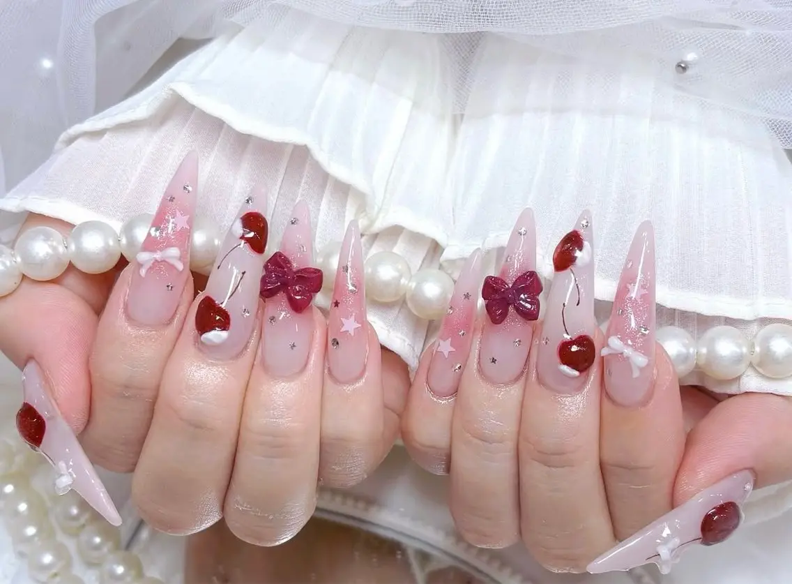 ネイル オーロラネイル チークネイル フットネイル フレンチネイル ジェルネイル NEW NAIL💞 yukiのネイルデザイン