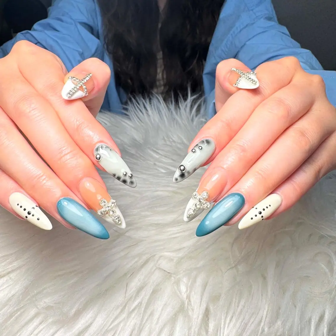 ネイル ハンドネイル Anmi Nail 新宿のネイルデザイン