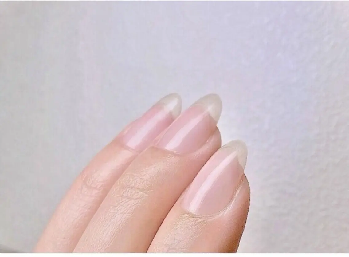 チップ、スカルプオフのみ💅✨(ハンドorフット)ファイリング込み🍒の写真