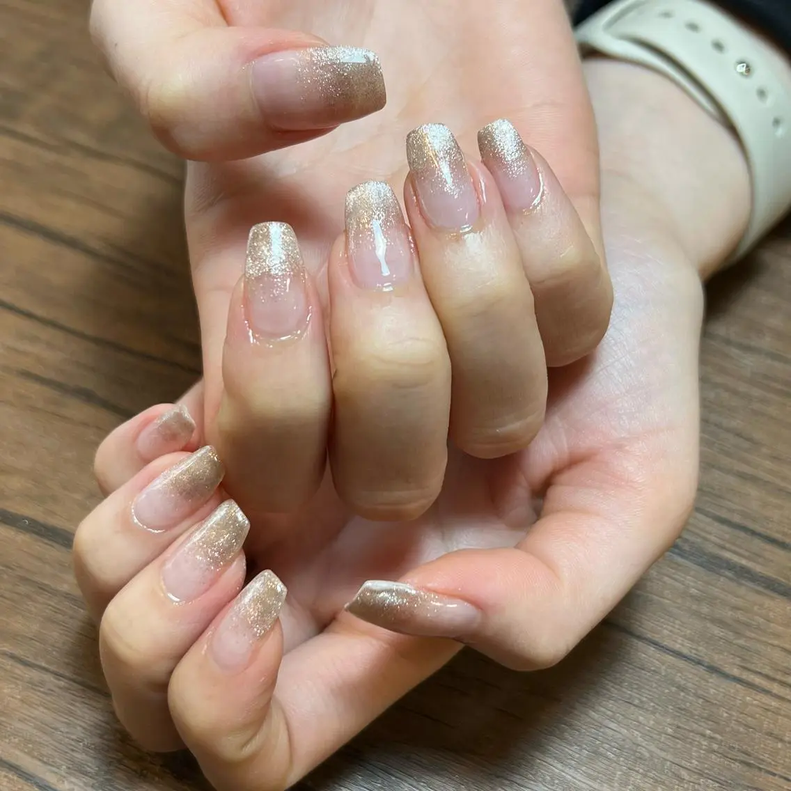 ネイル クリアネイル マグネットネイル HENRIETTA NAILSALONのネイルデザイン